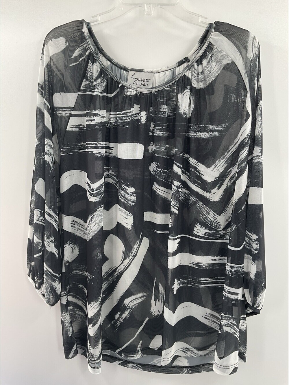 Lynn Ritchie Silver Women’s size large sheer blouse 086